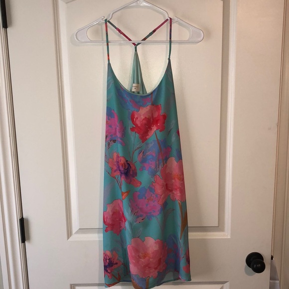 Everly Floral Dress - Picture 1 of 2